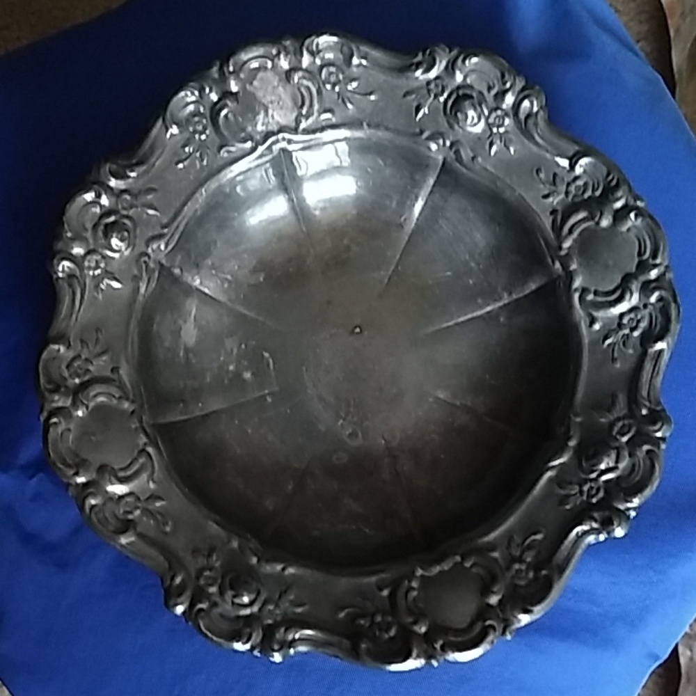 Towle Bon Bon Bowl (Antique) E.P. 4022 7 1/2"